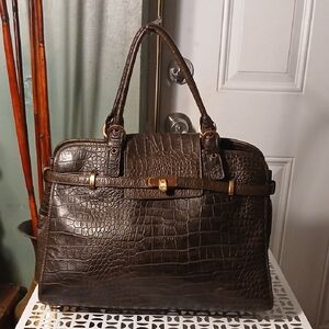 Women's Croc-Embossed Satchel Handbag in Dark Brown